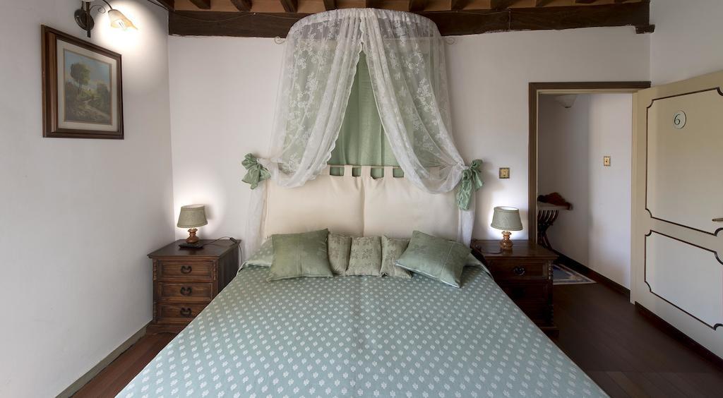 Residenza Di Via Piccardi Bed and Breakfast Γκούμπιο Δωμάτιο φωτογραφία